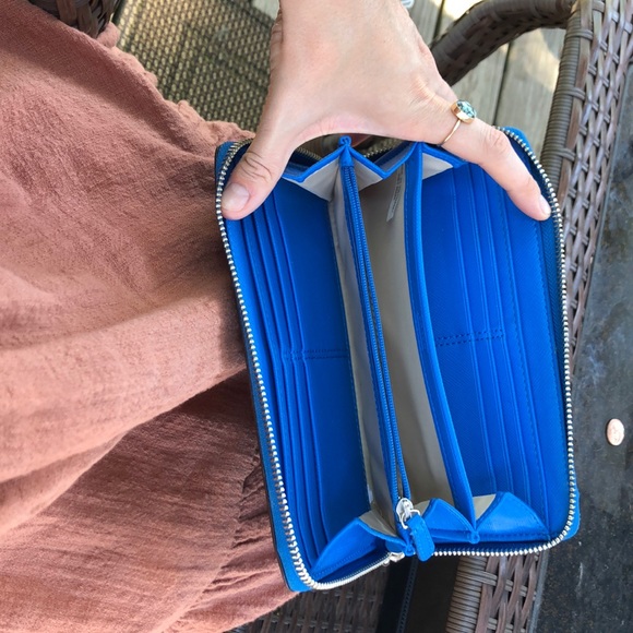 Coach wallet - Picture 2 of 2